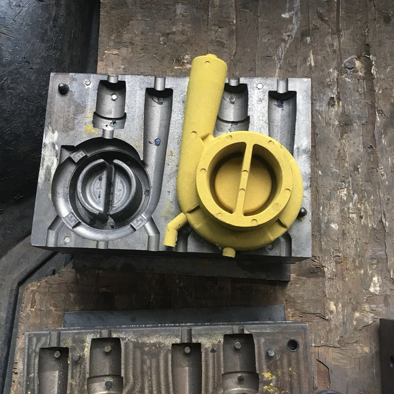 Nola prebenitu hezur-produkzioan eragindako porositate akatsak udan estalitako harearen teknologia erabiliz?